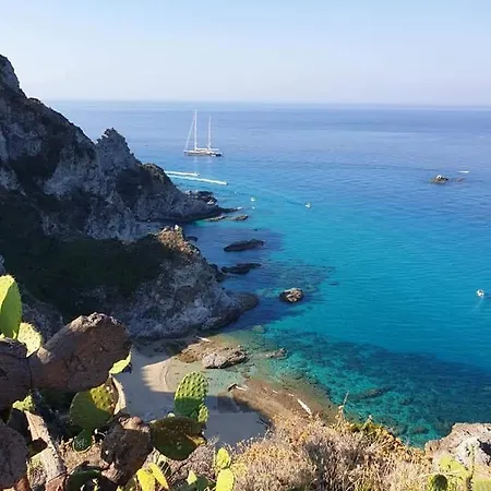 Anna Maria Capo Vaticano