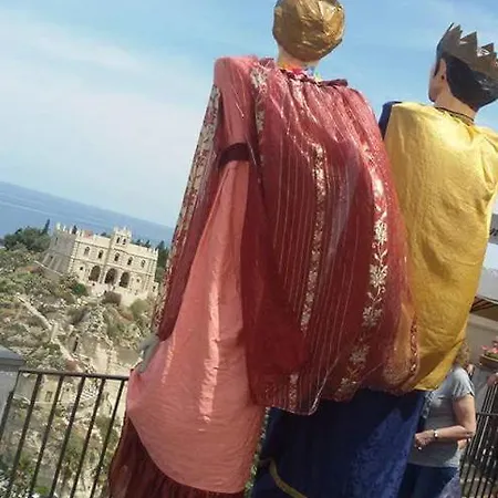 Anna Maria * Capo Vaticano
