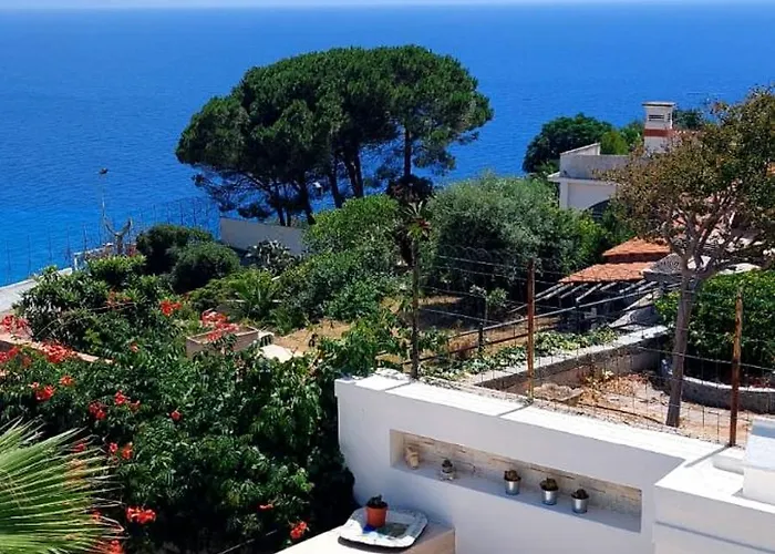 Anna Maria Lägenhet *